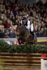 Foto: Galoppierte auf Platz zwei in der Indoor-Vielseitigkeit - Olympiasieger Michael Jung aus Horb. Er sattelt bei den VR Classics auch für die internationalen Springen - Fotograf: Stefan Lafrentz