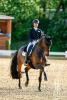 Foto: Ein Paar, das durch Harmonie wie im Tanz bezaubert: Die Trakehner Stute TSF Dalera BB erfüllt Jessica von Bredow-Werndl aus dem bayerischen Aubenhausen ihren Traum von Olympia - Fotograf: Sportfotos-Lafrentz.de