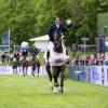 Foto: Ein Schüler von Derby-Rekordsieger Nelson Pessoa macht sich auf den Weg, in die Fußstapfen seines Meisters zu treten: Carlos Ribas (BRA) - Fotograf: Reitsport-Hellmann