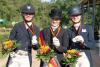 Foto: Drei glückliche Medaillengewinnerinnen in der Dressur - Fotograf: Tanja Becker