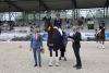 Foto: Siegerin Charlotte Dujardin auf ihrer Times Kismet v. Ampere gemeinsam mit Alexander Peters (Vorstand VUV - Vereinigte Unternehmerverbände Aachen) und ALRV-Aufsichtsratsmitglied Dr. Thomas Förl - Fotograf: CHIO Aachen/Michael Strauch