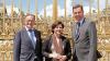 Foto: Frankreichs Sportministerin Roxana Maracineau stellte in Versailles mit dem Parlamentarischen Staatssekretär Stephan Mayer (rechts) und CHIO Aachen-Turnierleiter Frank Kemperman Frankreich als Partnerland 2019 vor - Foto: CHIO Aachen