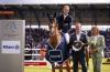 Foto: Sieger Richard Vogel, Oliver Leber (Allianz, Leiter der Vertriebsdirektion Köln) und ALRV-Präsidentin Stefanie Peters - Fotograf: CHIO Aachen/Jil Haak